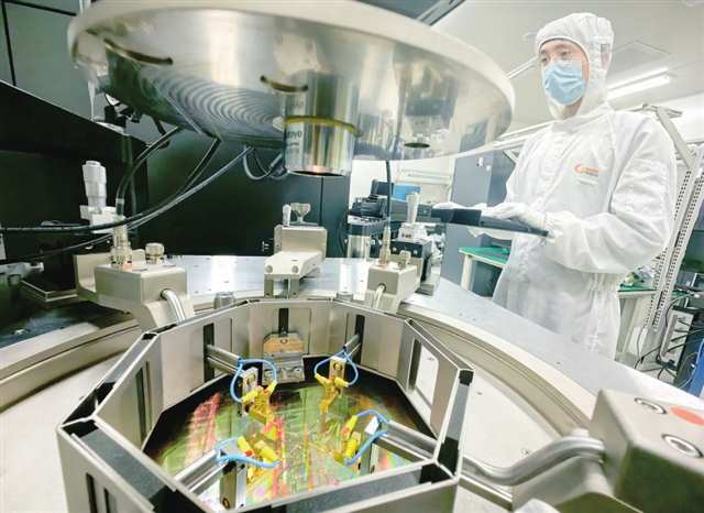 西部科學城重慶高新區(qū) 以科技創(chuàng)新驅(qū)動電子產(chǎn)品技術(shù)開發(fā)，打造現(xiàn)代化新重慶建設重要引擎