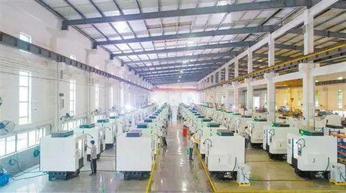 璀璨煙火映蓬江，科技賦能工業興——新春煙花匯演暨電子產品技術發展展望